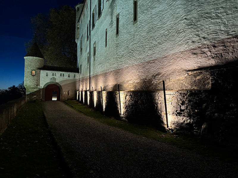 eclairage chemin acces