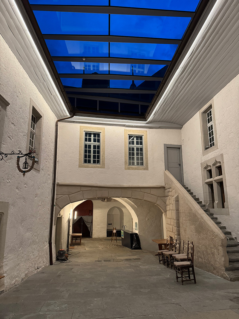 eclairage cour interieure