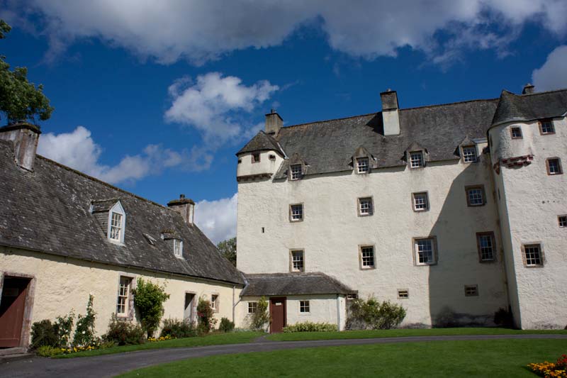 Traquaire castle