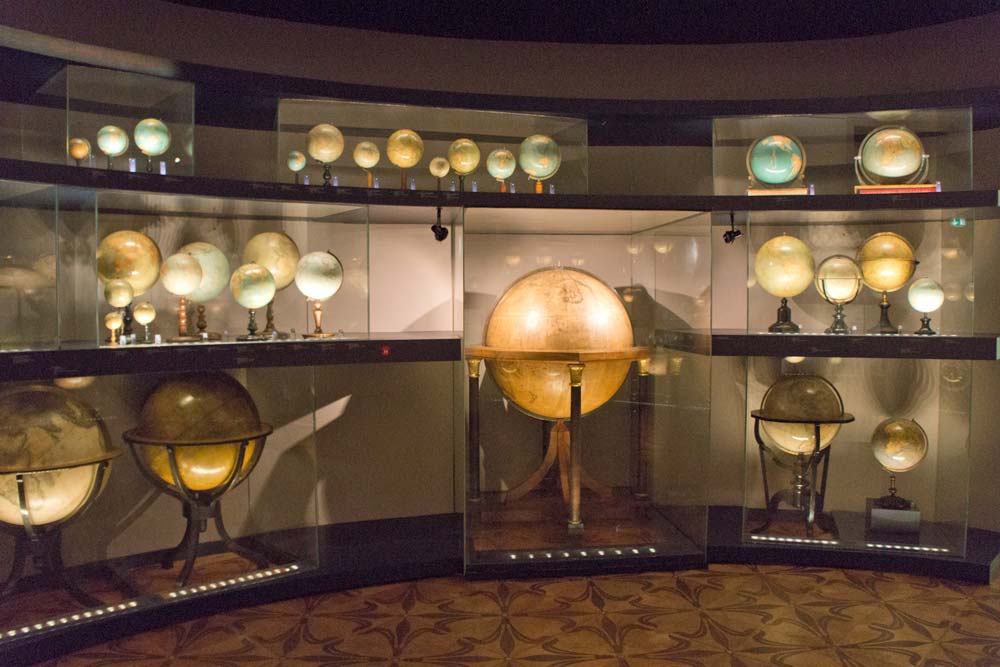 Vienne Globe Museum